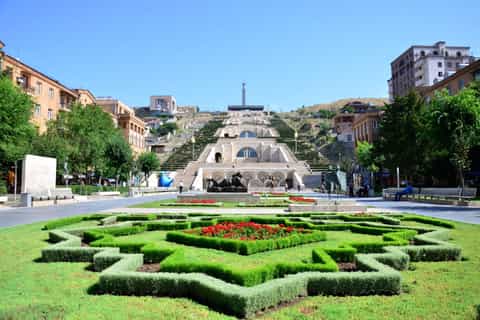 From Yerevan: Echmiadzin Mother Cathedral and Zvartnots Tour