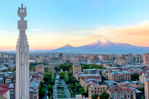 From Yerevan: Echmiadzin Mother Cathedral and Zvartnots Tour