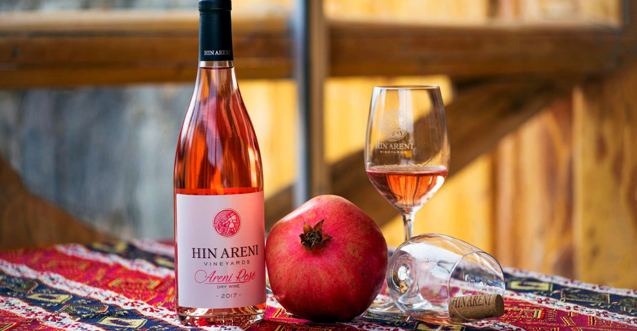 来自埃里温、Khor Virap修道院、Winery和Birds洞穴旅游 - Hizvo