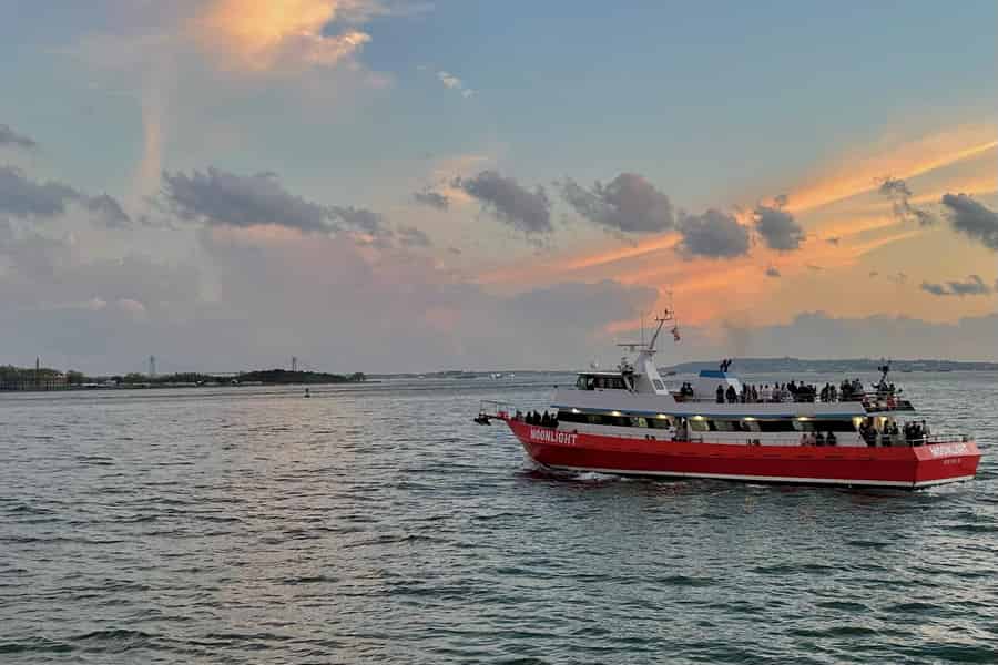 Familienfreundliche Statue-Express-Kreuzfahrt. Foto: GetYourGuide Familienfreundliche Statue-Express-Kreuzfahrt. Foto: GetYourGuide