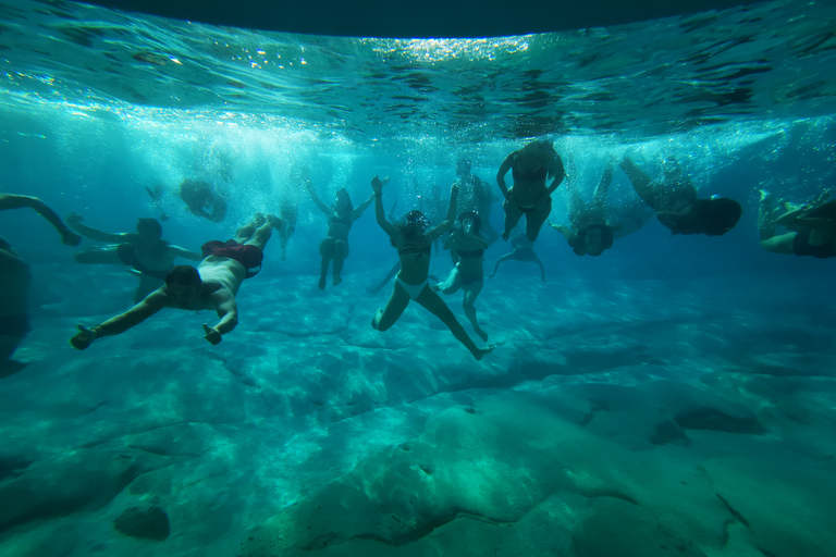 Lindos: U-Boot-Fahrt mit Badestopp in der Navarone-Bucht