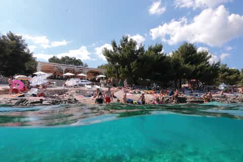 Split: Blue Lagoon & 3 Islands Boat Cruise with Lunch
