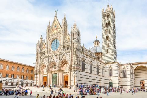 Vanuit Florence: dagtrip Pisa, Siena en San Gimignano met lunch en rondleiding door Siena