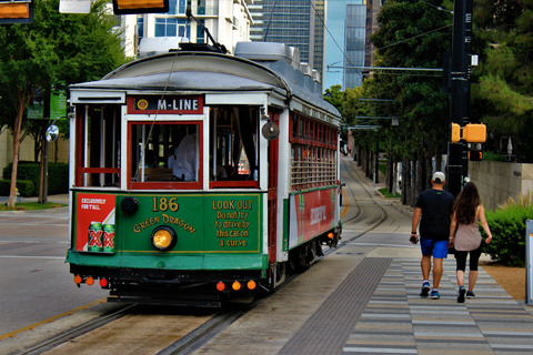 Dallas: City Highlights Guided Walking Tour