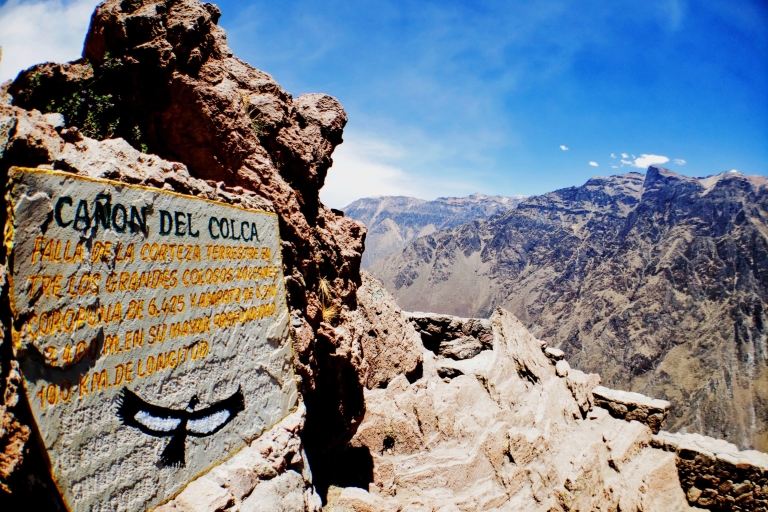 Puno: 2-dniowa wycieczka po kanionie Colca do ArequipaWycieczka bez wstępu i posiłków