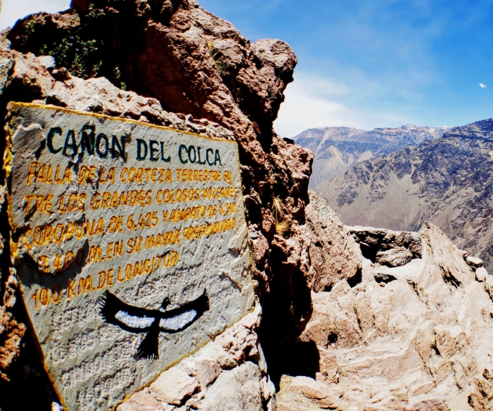 From Puno: 2-Day Colca Canyon Tour to Arequipa