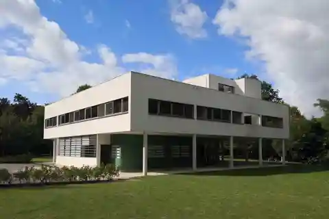 Au départ de Paris : VISITE PRIVÉE - Villa Savoye - Le Corbusier