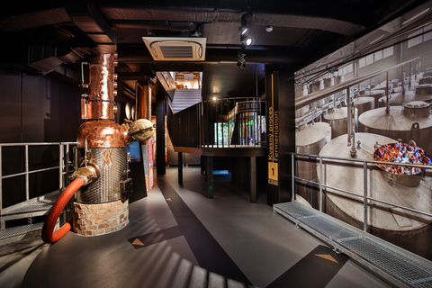 Prague: Slivovitz Museum with Plum Brandy Tasting and 5D VR