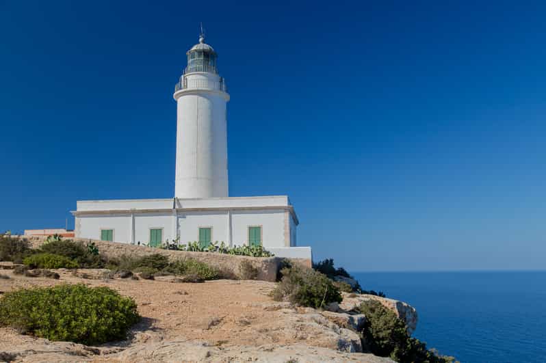 Ab Ibiza: Fährfahrt nach Formentera und zurück an einem Tag | GetYourGuide