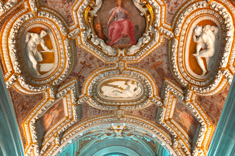 Venice: Exclusive Doge’s Palace Tour with Local Aperitivo English Tour