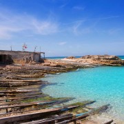 Formentera: billete ferri ida y vuelta en el día desde Ibiza