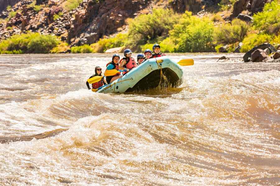 Grand Canyon West: Selbstfahrende Wildwasser-Rafting-Tour. Foto: GetYourGuide