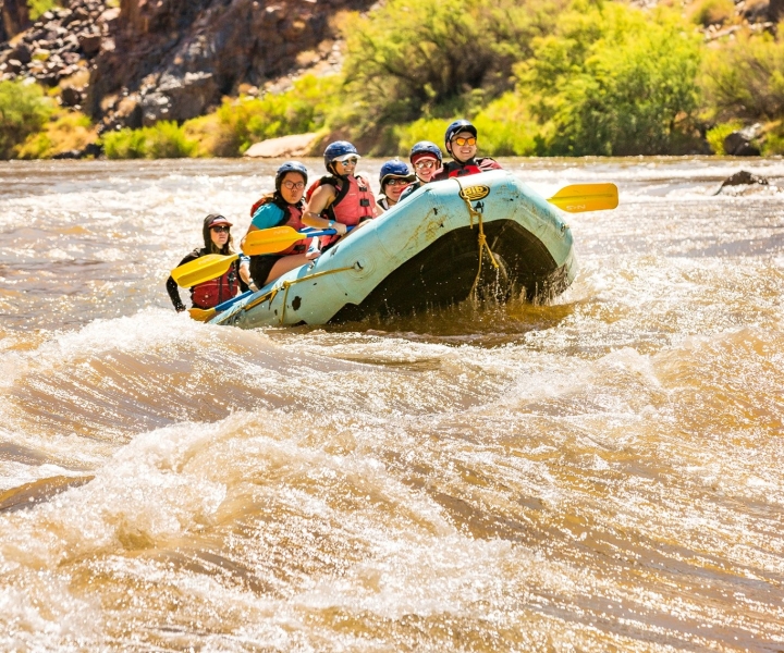 Grand Canyon West: tour di rafting in acque bianche senza guida