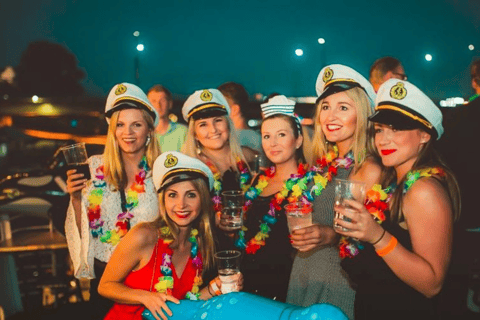 Cracovie: Boat Party avec boissons à volonté