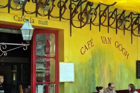 From Avignon: Art and History in Provence
