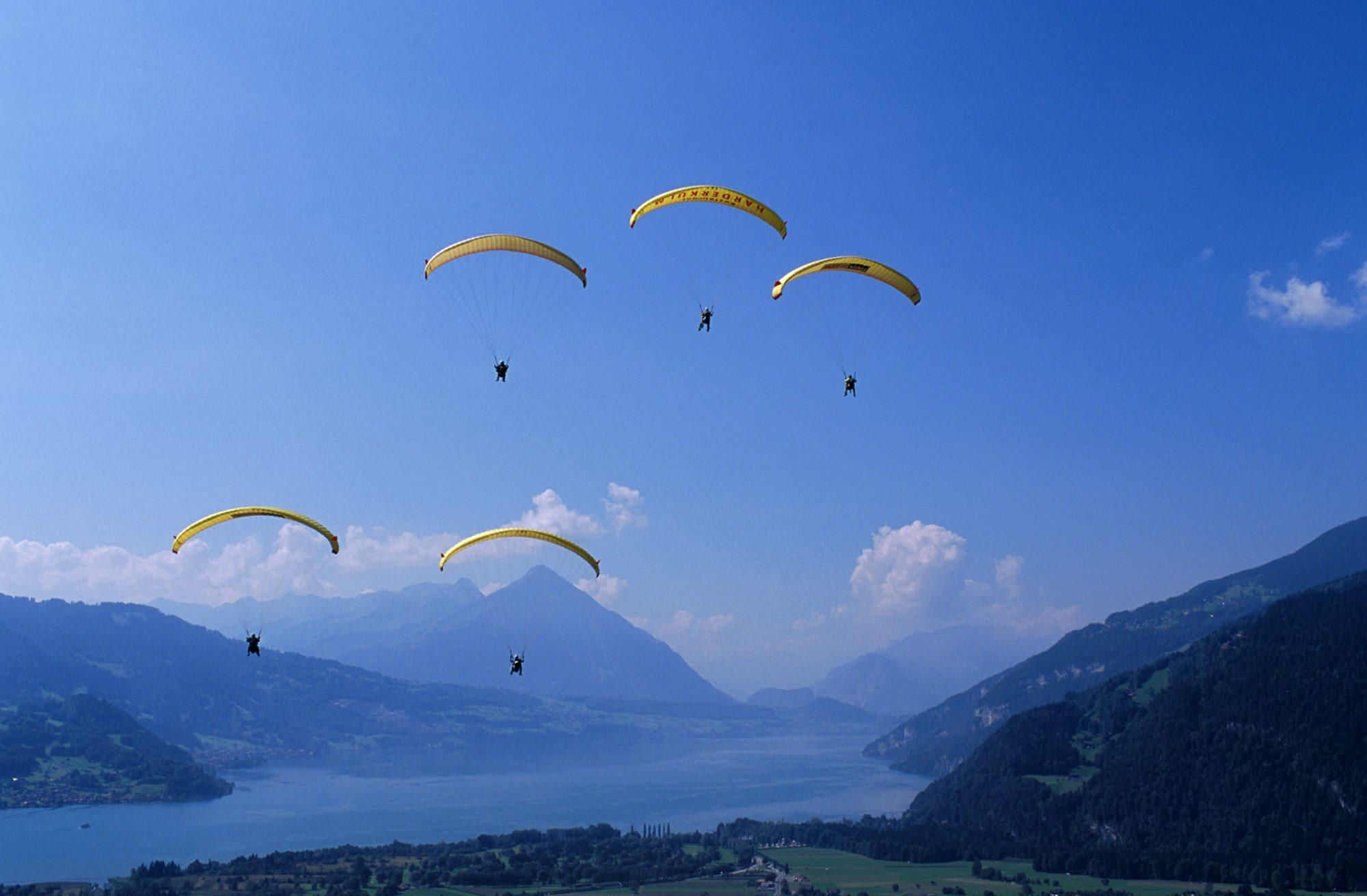 Sky Glass Bustour nach Interlaken, Grindelwald & Lauterbrunnen
