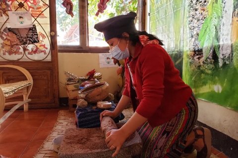 Van Antigua: 3 Maya-dorpen op Lake Atitlan Day Tour