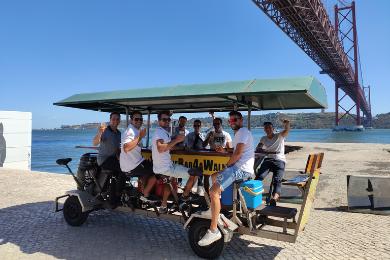 Lisbonne : visite à vélo d'une heure avec bière et sangria