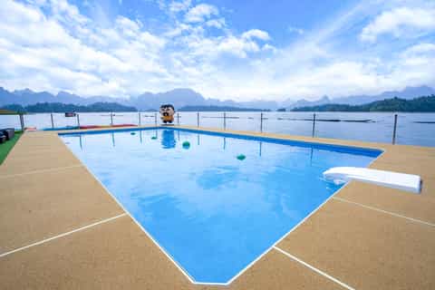 Khao Sok: Luxury 2-Day/1-Night Lake Expedition