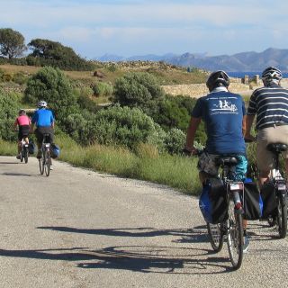 Korfu: Leichte Fahrradtour auf dem Land mit Badestopp