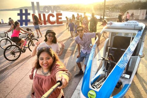 Nizza: tour guidato privato in taxi bici elettrica