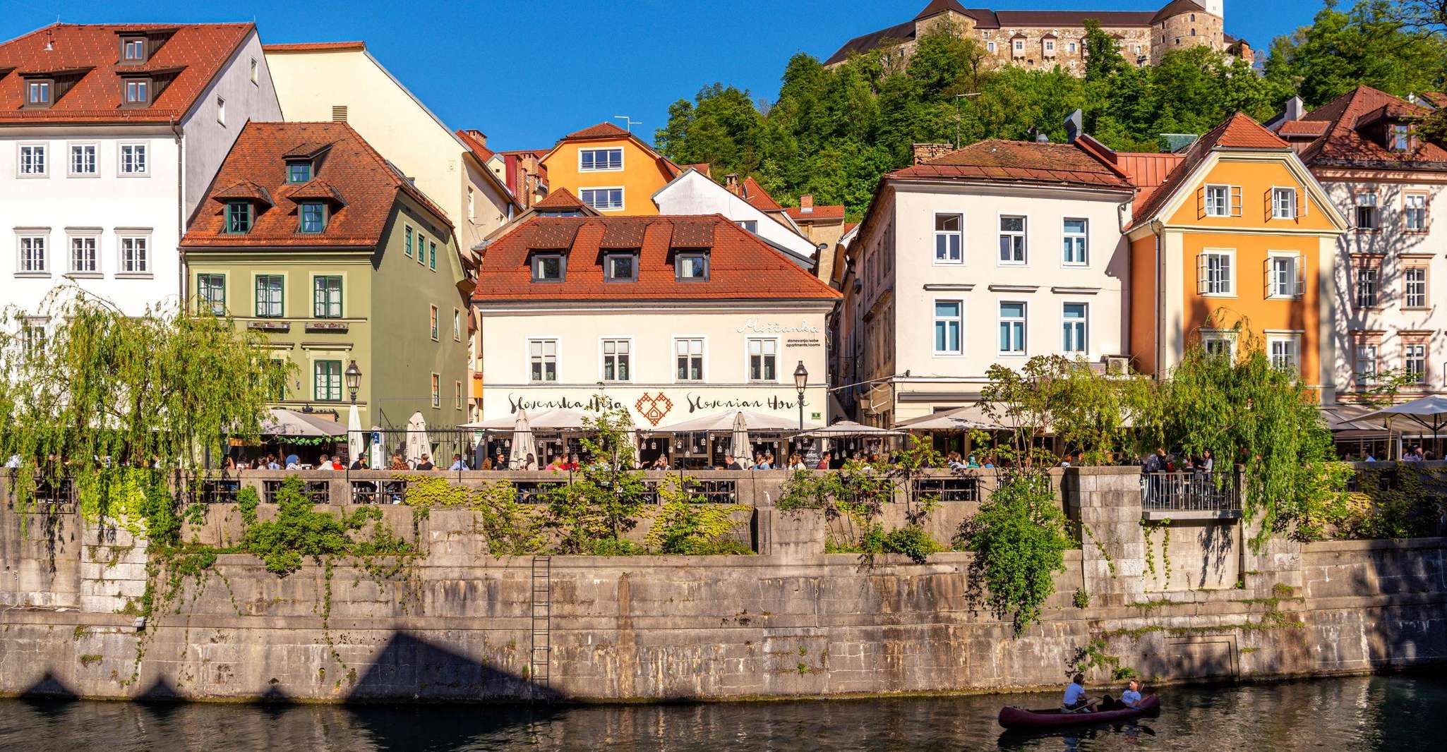 Ljubljana: Guided Walk & Funicular Ride to Ljubljana Castle photo 1