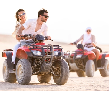 Muscat: Tour del deserto e del Wadi Bani Khalid con opzione Quad Bike