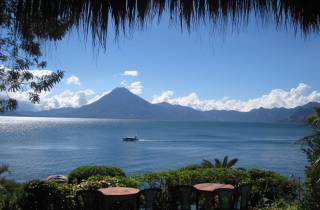 Von Antigua aus: Ganztagestour Bootstour Atitlan-See