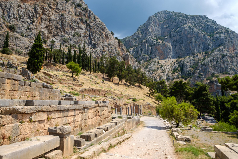 From Athens: Customizable Private Full-Day Trip to Delphi Seaside Tour: Delphi & Galaxidi
