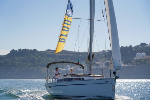 Lisbon: Luxury Sailing Boat Cruise on River Tagus OPTION 5-hours