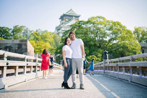 大阪：プロの写真家とのプライベート写真撮影