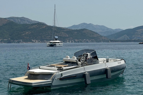 Luxury Private Sunset Cruise with Champagne & Canapés