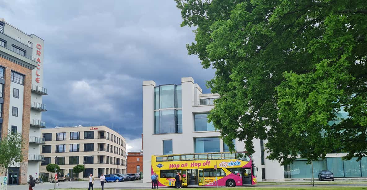 Potsdam: Hop-On-Hop-Off Bus Tour 24-hour Ticket