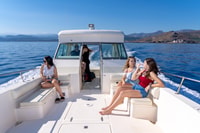 Du port de Kissamos, croisière en bateau privé à Balos & Gramvousa - Hizvo