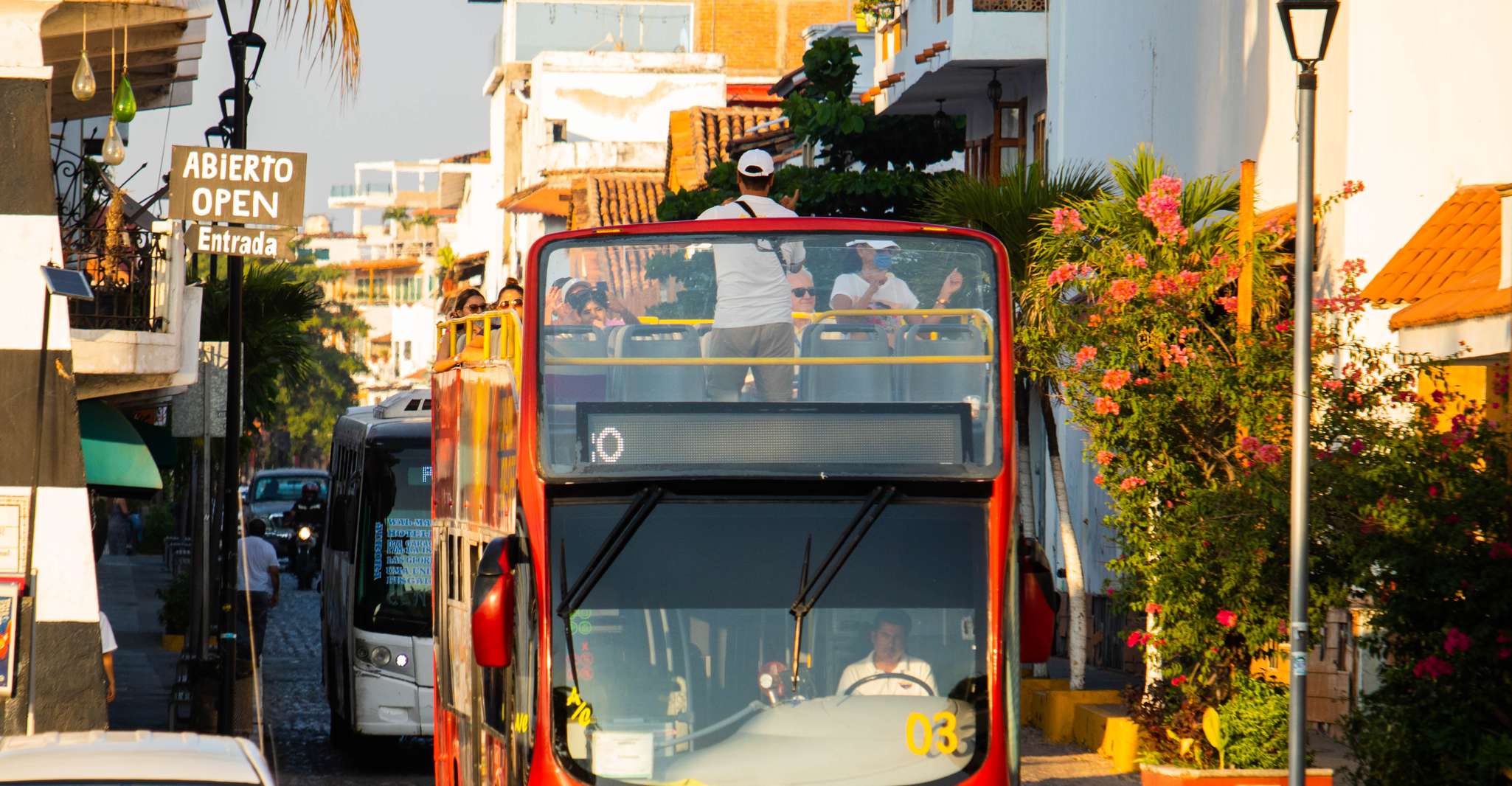 Puerto Vallarta, Hop-On-Hop-Off City Bus Tour - Hizvo