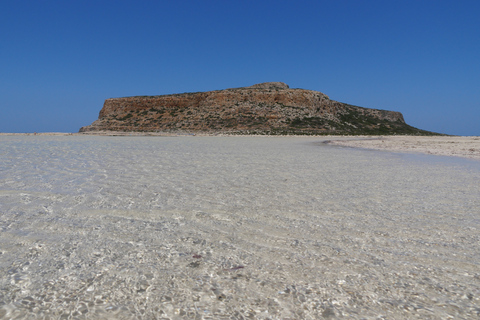 Desde Kissamos: crucero privado de Balos y Gramvousa con almuerzo