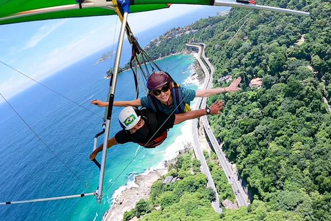 Rio de Janeiro: Hang Gliding or Paragliding Flight
