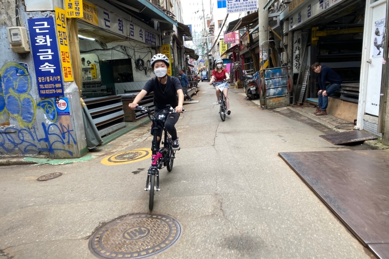 Seul: wieczorna wycieczka z przewodnikiem na rowerze elektrycznym