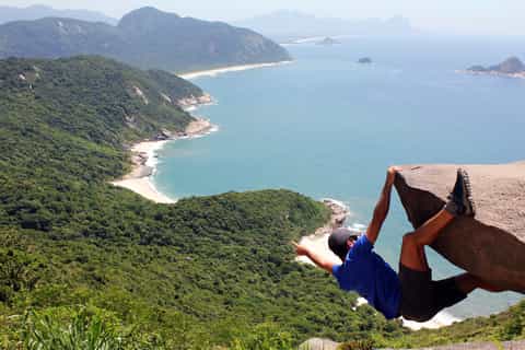 Rio De Janeiro: Pedra do Telegrafo Hike & Grumari Beach Tour