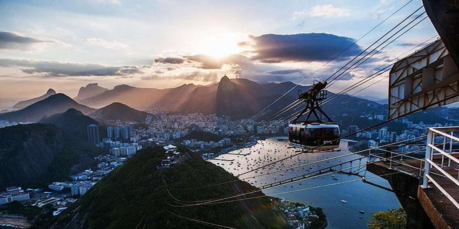 リオデジャネイロ：救世主キリスト像＋ポン・ジ・アスーカル（半日