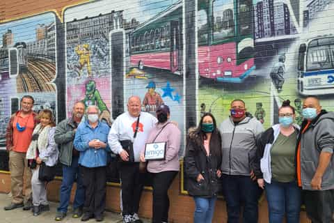 Ab Manhattan: Bustour durch die Boroughs und Coney Island