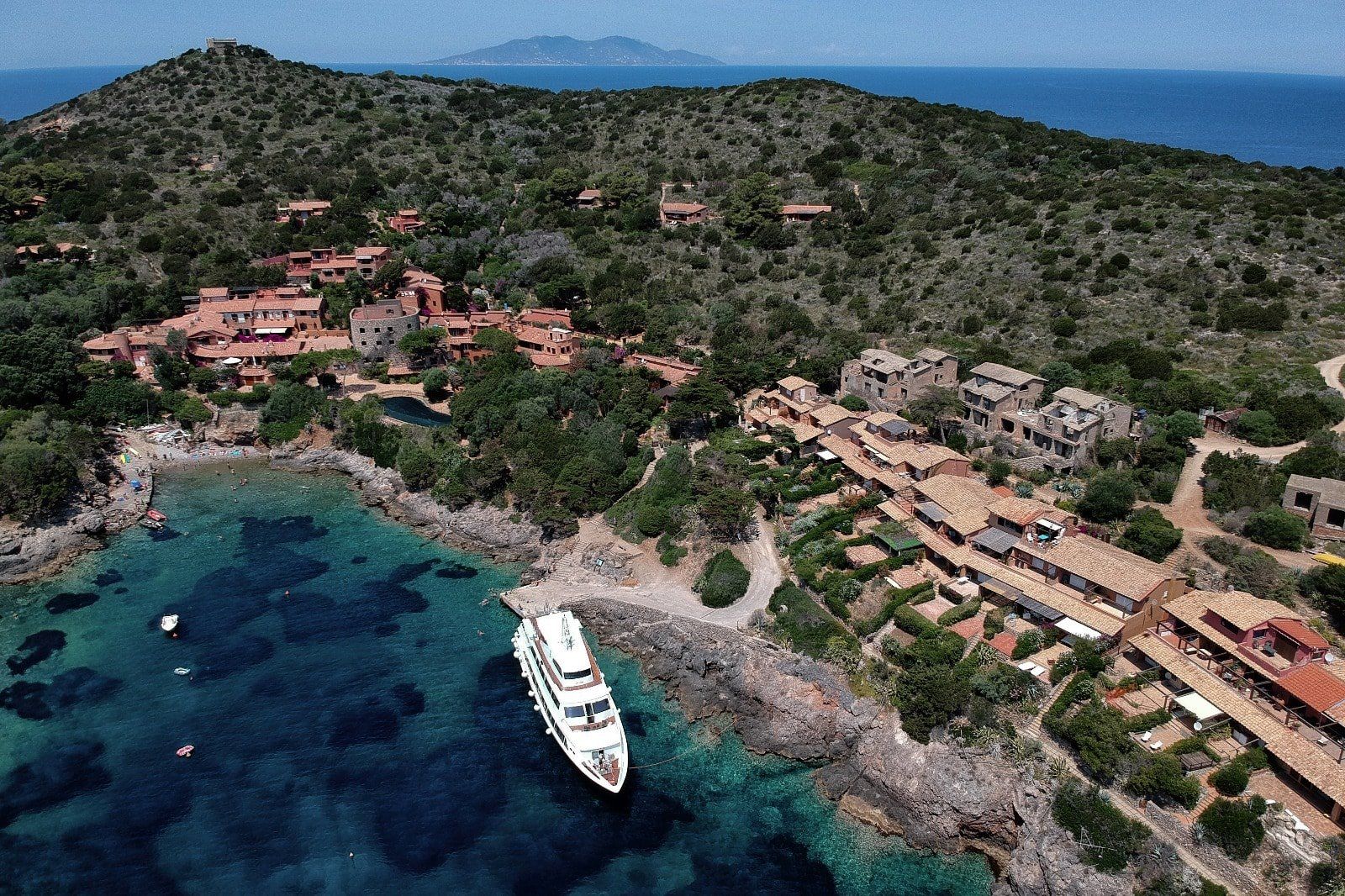 Porto Santo Stefano: Giglio & Giannutri Mini-Kreuzfahrt