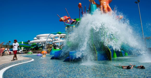 Lanzarote: Aqualava Waterpark Entrance Ticket
