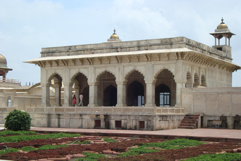 Agra Übernachtungstour mit Auto und Zug