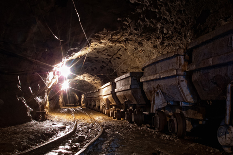 Colorado: Red Rocks, Dinosaur Tracks, &amp; Gold Mine Tour