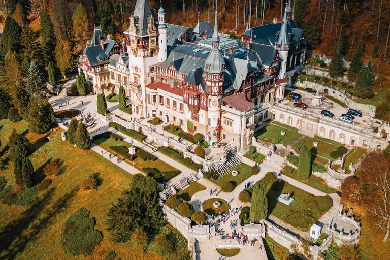 Brașov: Peles, Bran, Rasnov, & Valea Cetatii Day Trip