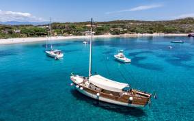 From Palau or La Maddalena: Archipelago Full-Day Boat Trip