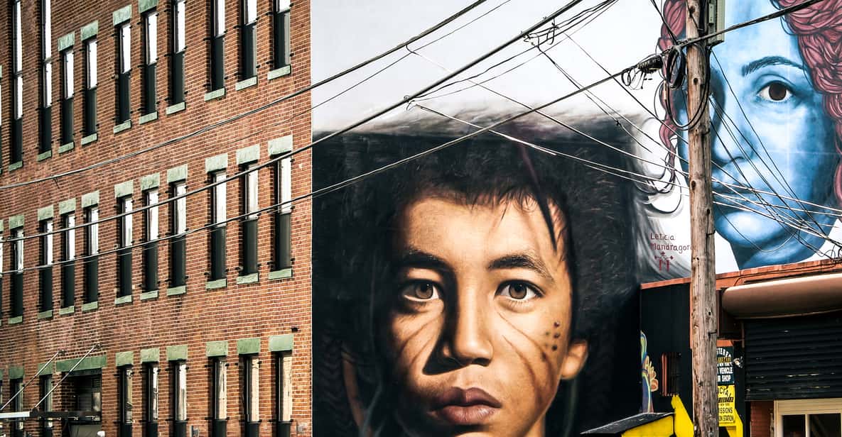 NYC: Contrasts & Color Bus Tour of Bronx, Brooklyn, & Queens
