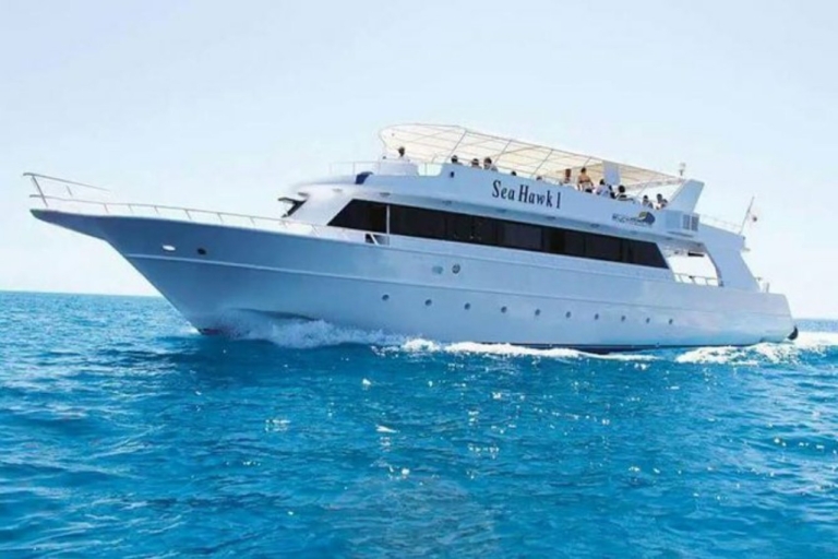 From Hurghada: 4-Hour Snorkeling Trip at 2 Sites with Lunch From Hurghada: 4-Hour Afternoon Snorkeling Trip