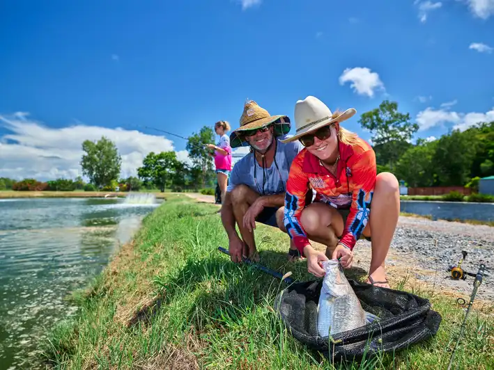 Wonga Beach: Hook-A-Barra Fishing Experience
